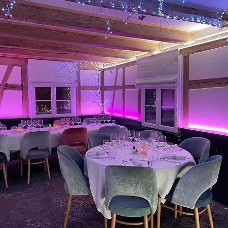 호텔 Restaurant Au Cygne