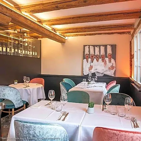 Hotell Restaurant Au Cygne 3*