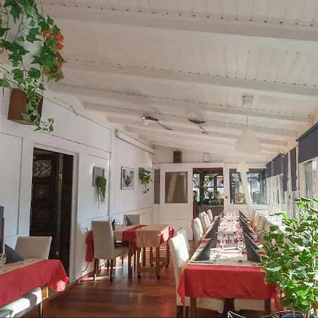 호텔 Restaurant Au Cygne